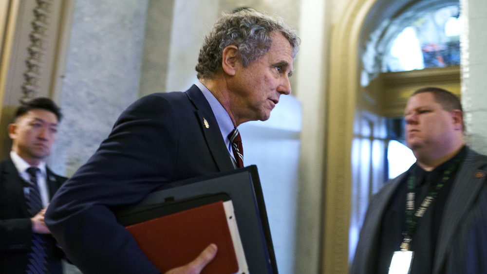 brownsherrod_121522gn_w-1