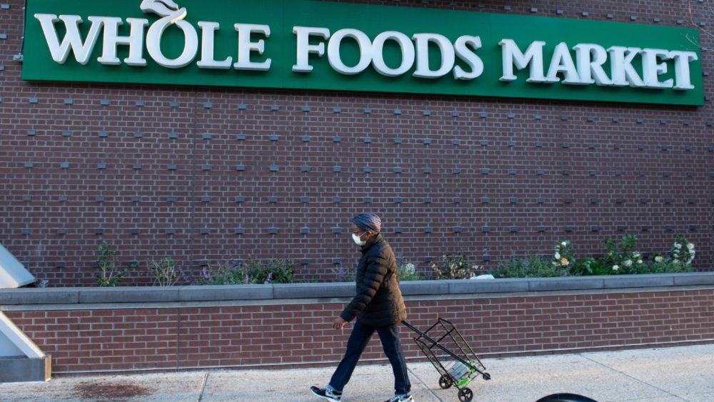 ca_wholefoods_041320getty644612