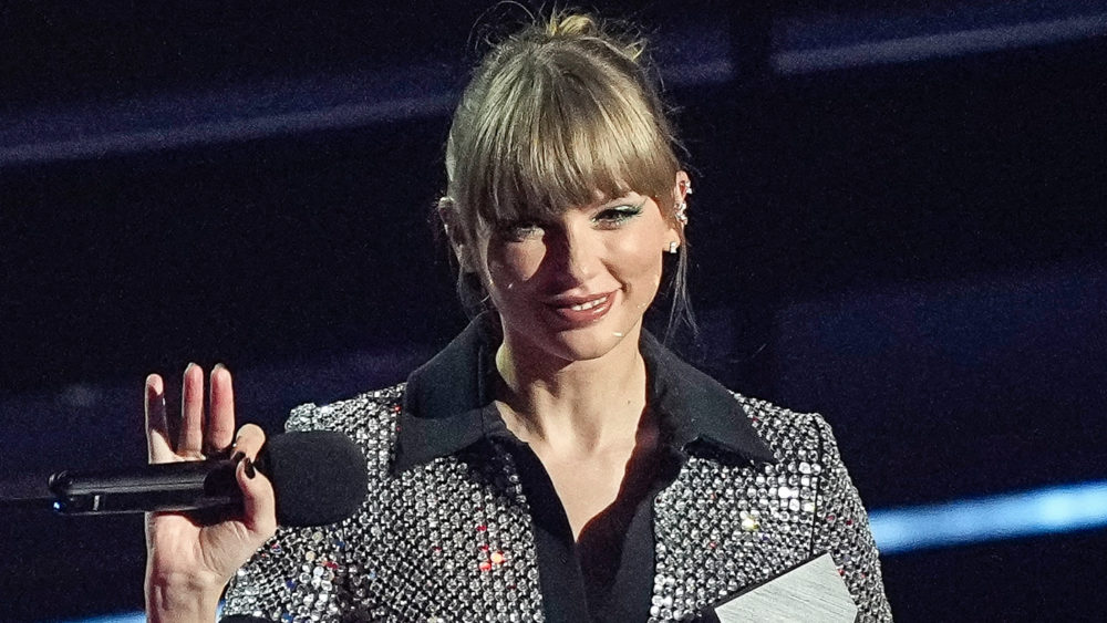 swifttaylor_11132022ap893327