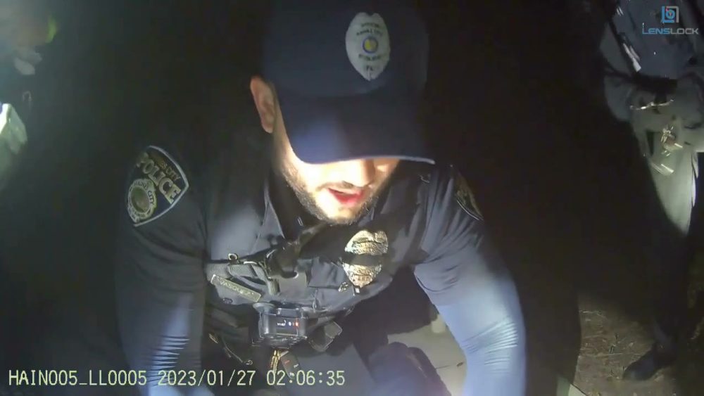 police-save-burglar428073