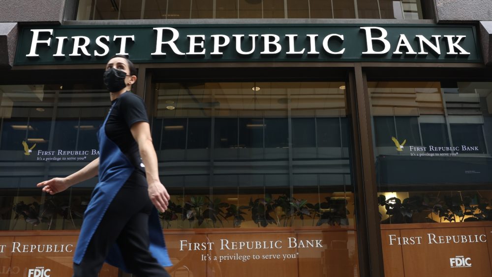 firstrepublicbank_getty800208