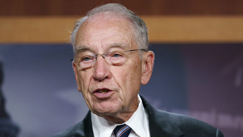 grassleychuck_072722gn_w714230