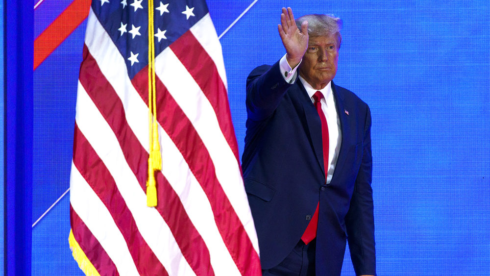 trumpdonald_030423gn21_w-2985612