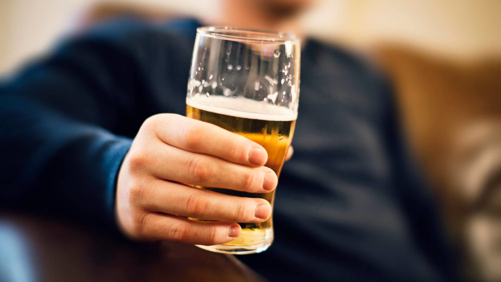 drinking-a-glass-of-beer255024