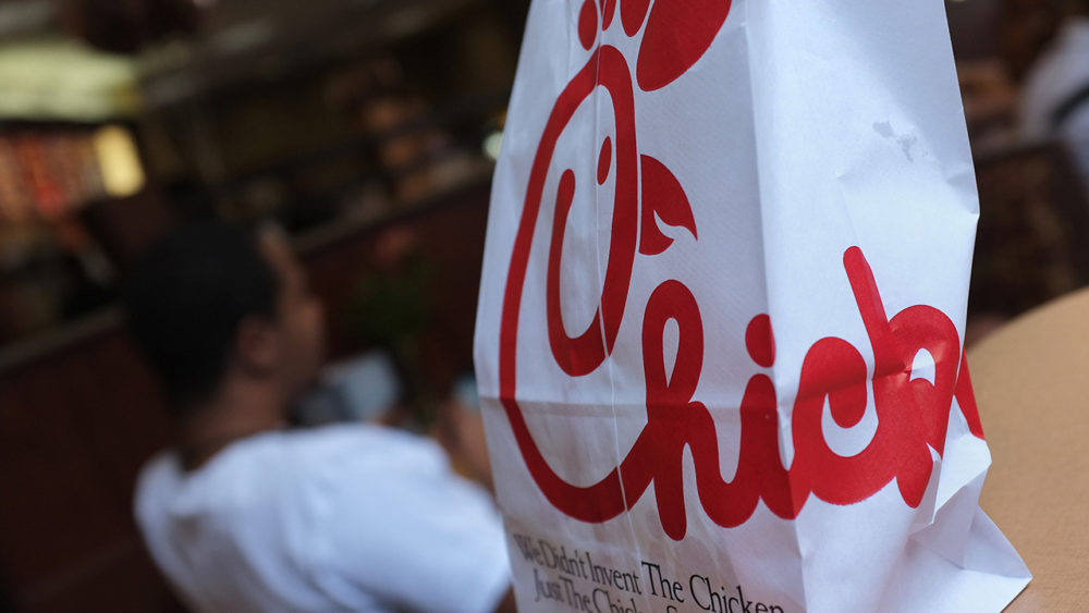 chickfilagettyimages-149447981704875
