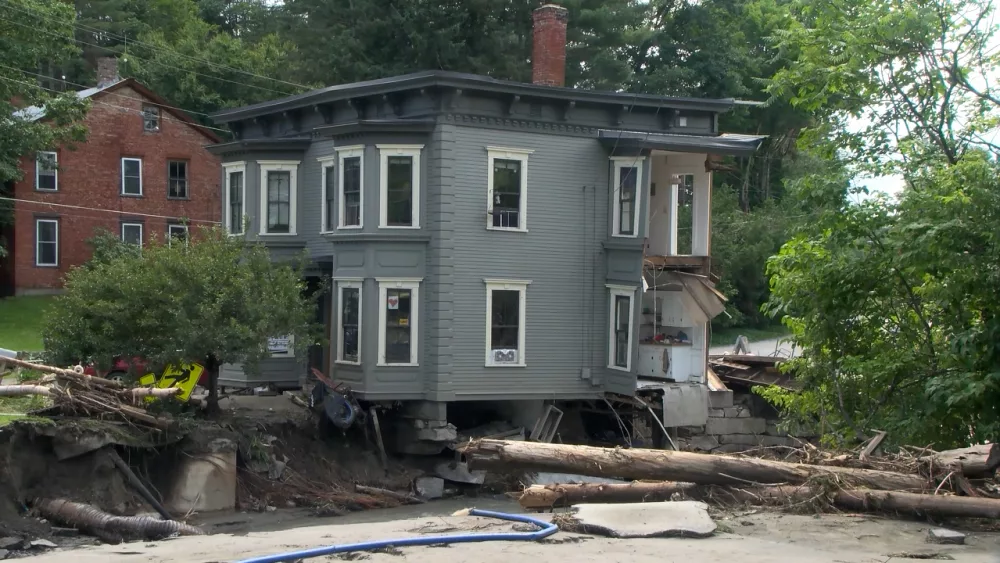 heartbreak-hotel-mill-st-bridge-plainfield-vt420939