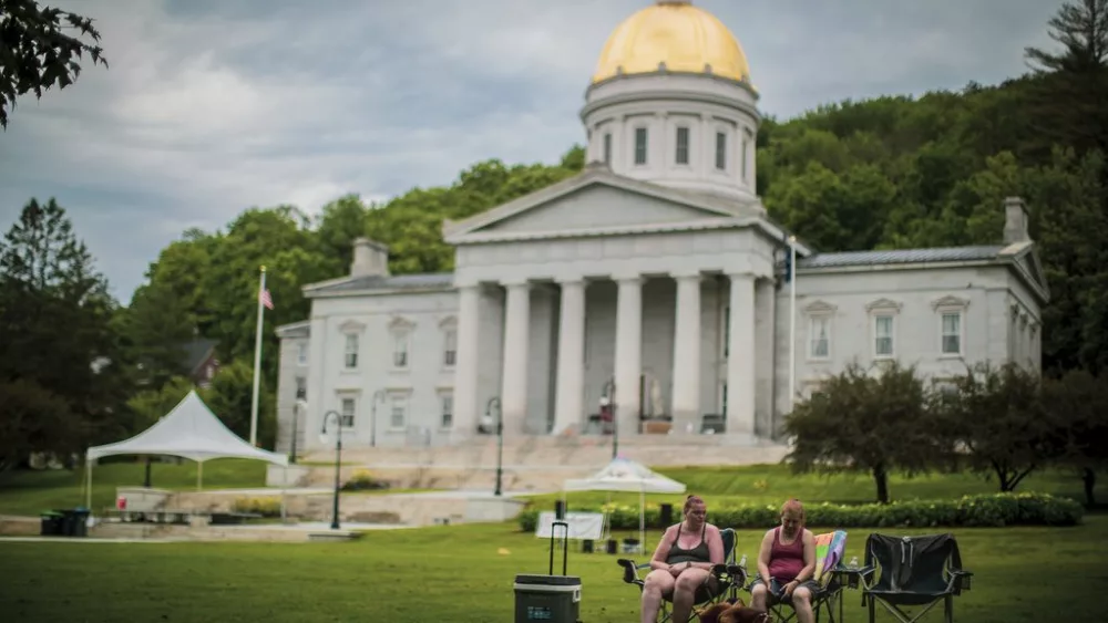 ap24190524149873_e3c70843586