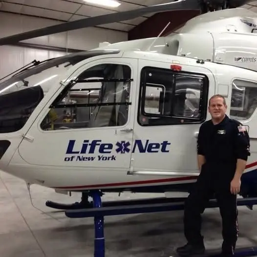 life-net-paramedic804997