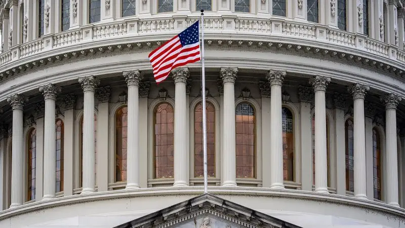 top-capitolshutdown_093025_ap_jscottapplewhite-e1761070804537900418