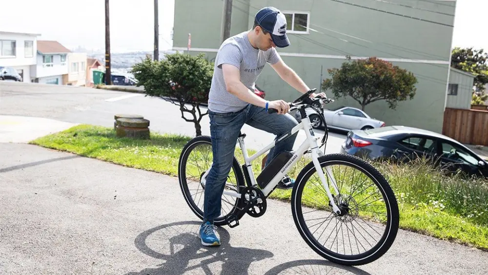 while-gas-prices-stay-high-these-x-electric-bikes-are-perfect-for-commuting-c66cb7160806