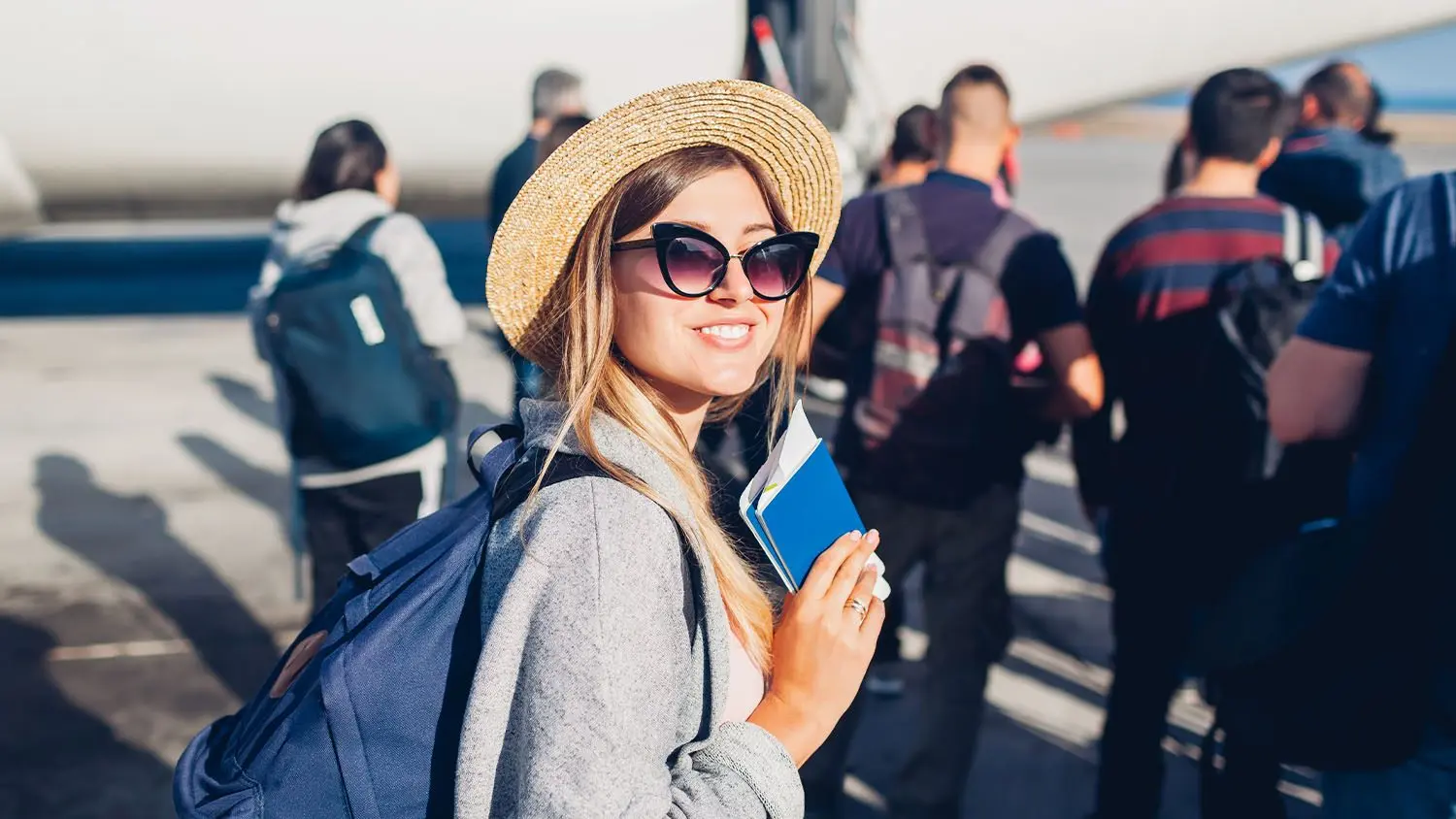 feature_essential-travel-products_63d88c54140