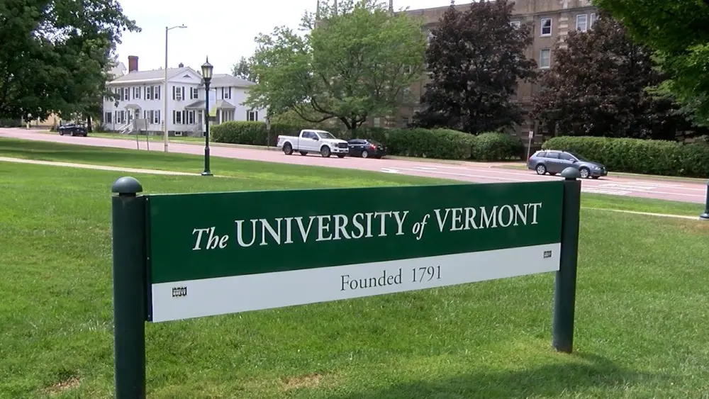 uvm19558