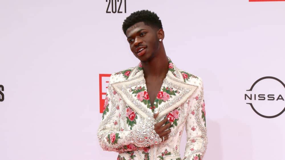 Lil Nas X responds to controversy over his 'Industry Baby' music video ...