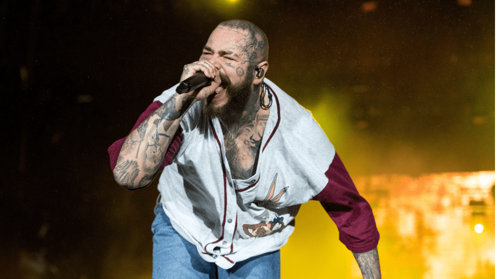 shutterstock_2205347007240568