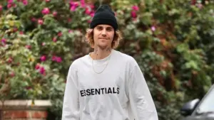 Justin Bieber enjoys a walk around his neighborhood. Los Angeles^ CA USA 02 27 2021