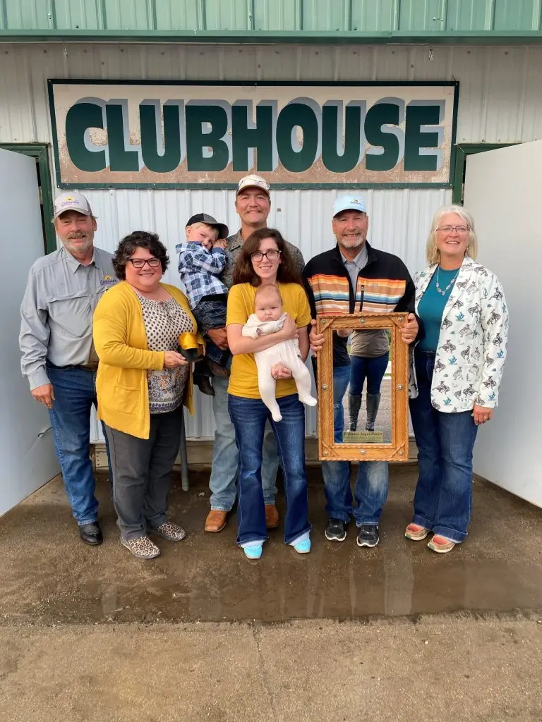 farm-family-of-the-year-1-768x1024759291-1