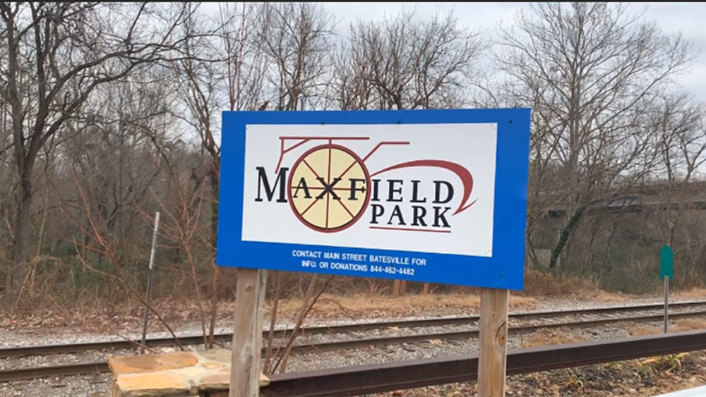 maxfield-park-sign