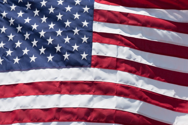 united-states-of-america-flag-1462903818ek6-3