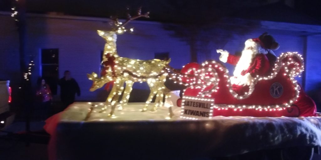 batesville-christmas-parade-santa-2