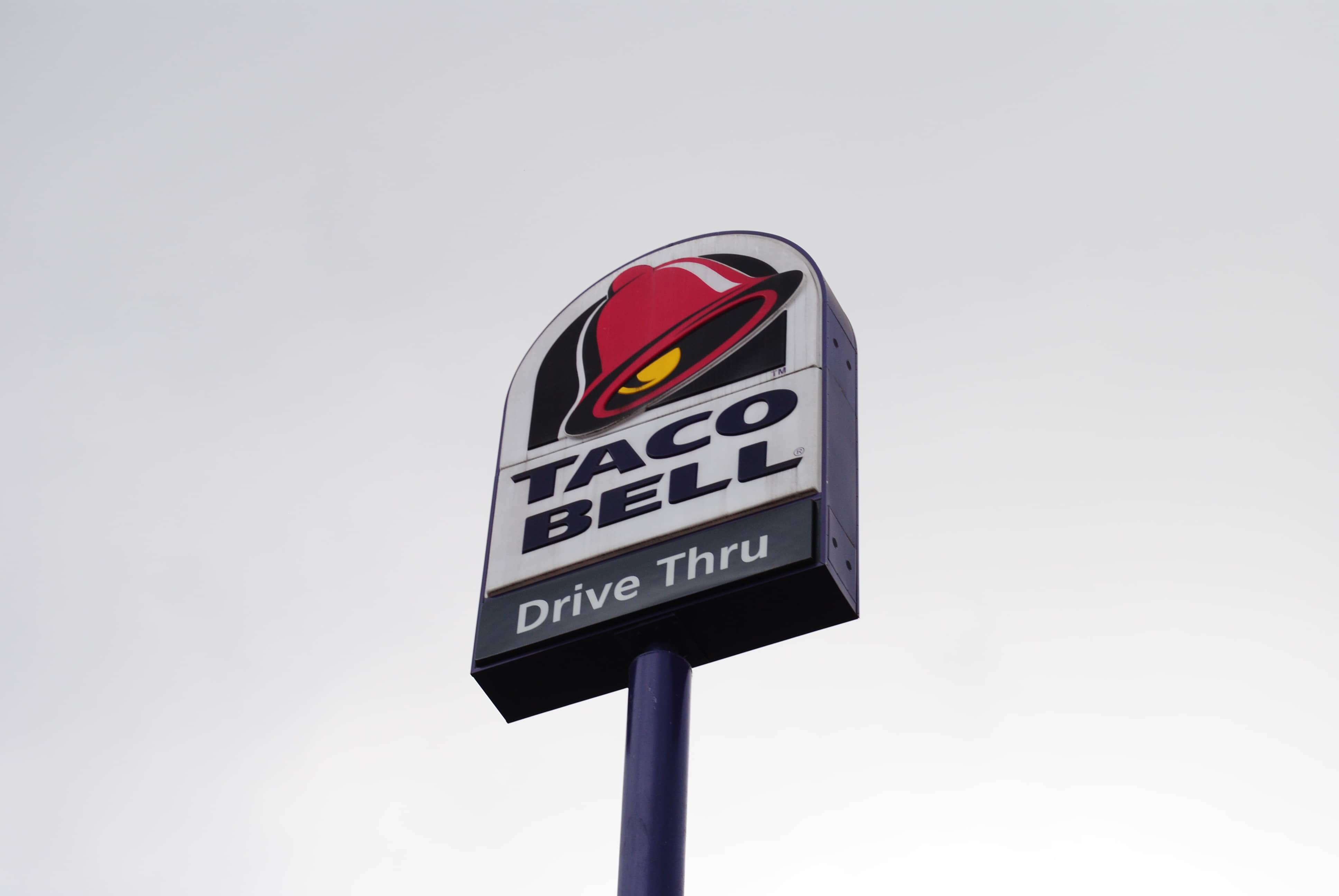 Taco Bell sign