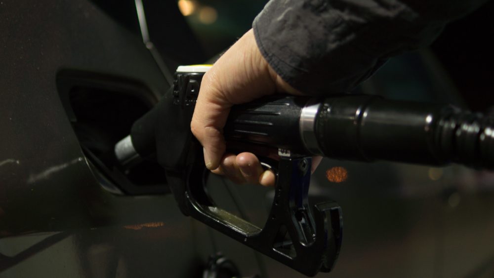 car-filling-station-gas-9796