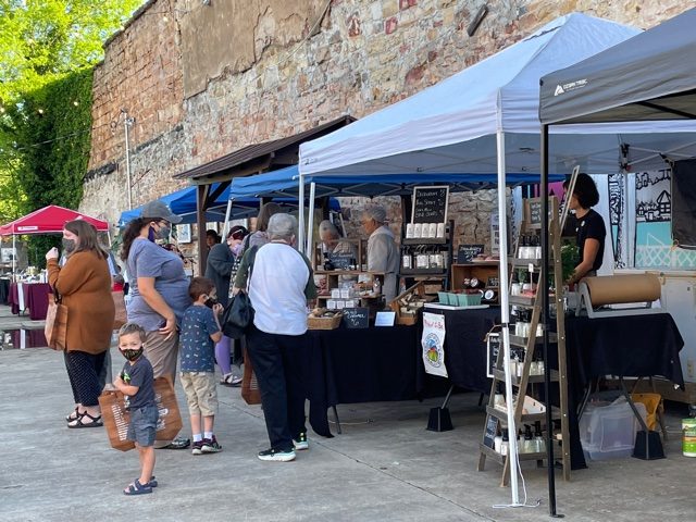 farmers-market-1-rotated-1