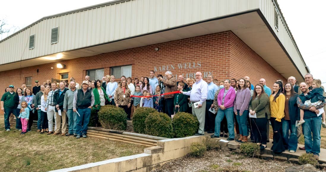 karen-wells-memorial-library-ribbon-cutting-bacc-submitted