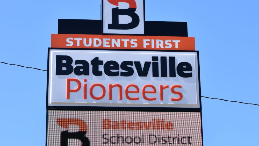 batesville-pioneers-batesville-school-district-meyers-sign-gena-tate