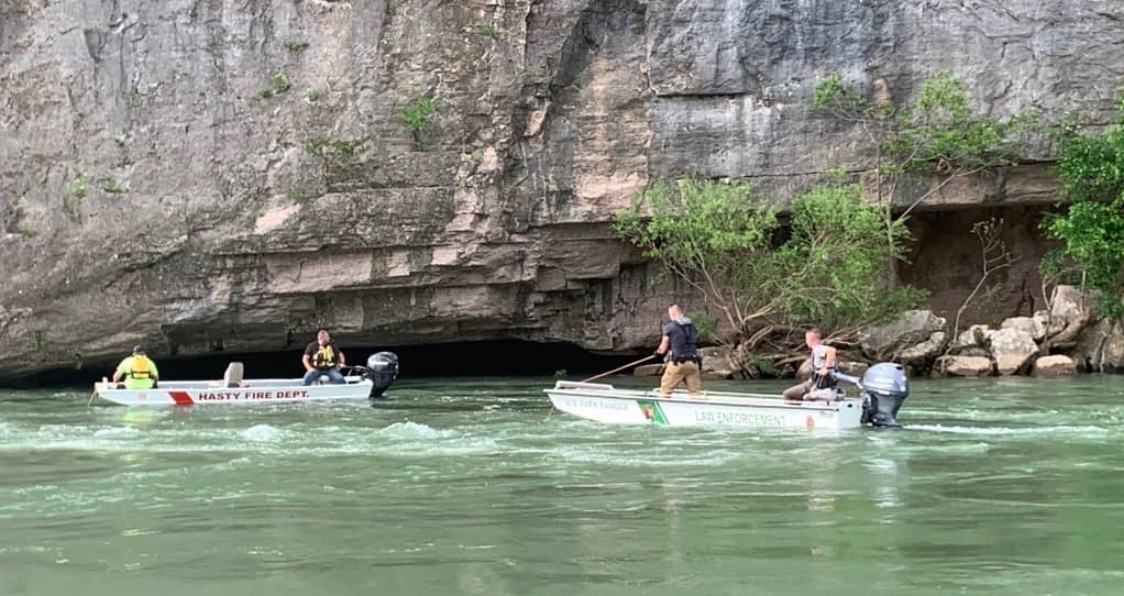 nps-officials-search-for-man-swept-under-at-grinders-ferry-in-buffalo-national-river