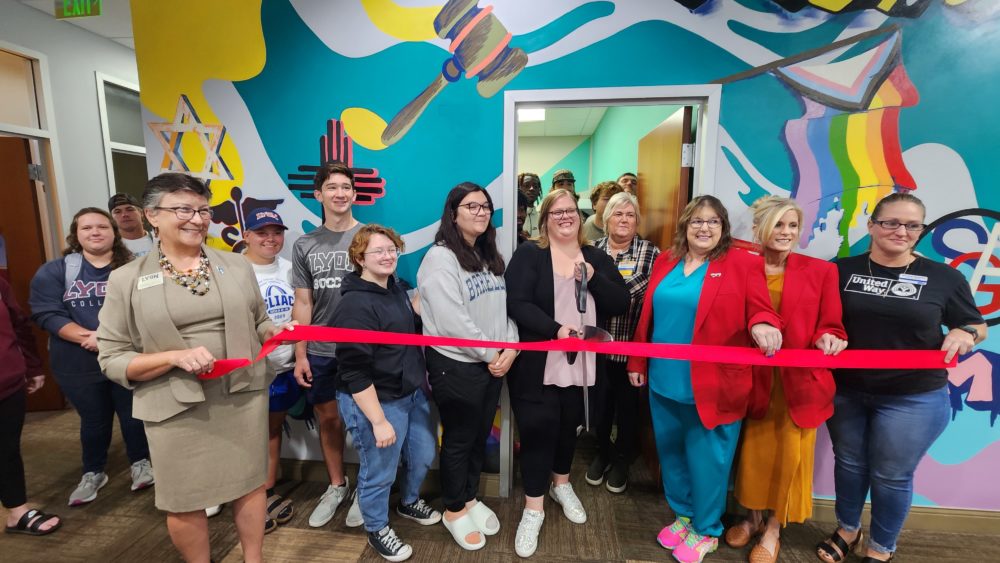 Lyon College celebrates grand opening of newly expanded student food pantry