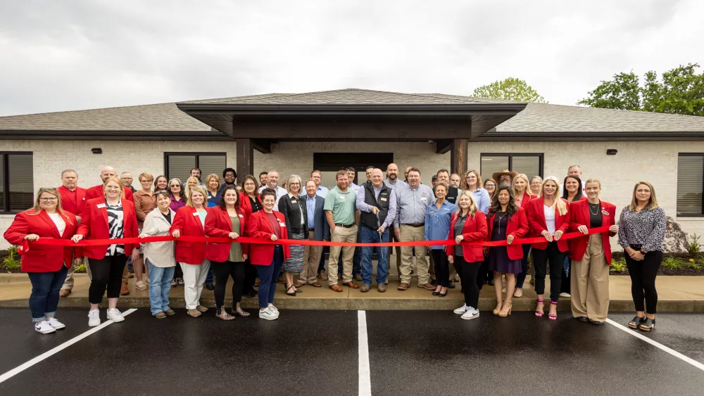 batesville-area-chamber-ribbon-cutting-agheritage-bacc