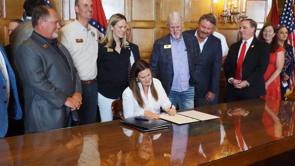 sanders-signs-gf-bill-mary-hennigan-arkansas-advocate