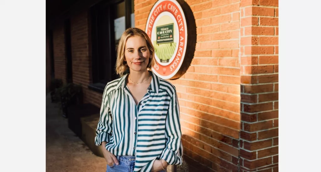 brandi-schulz-official-cave-city-chamber-of-commerce