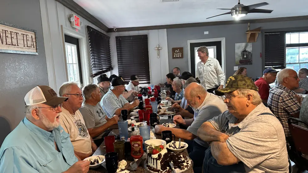 vets-breakfast-3-andrea-bruner-white-river-now