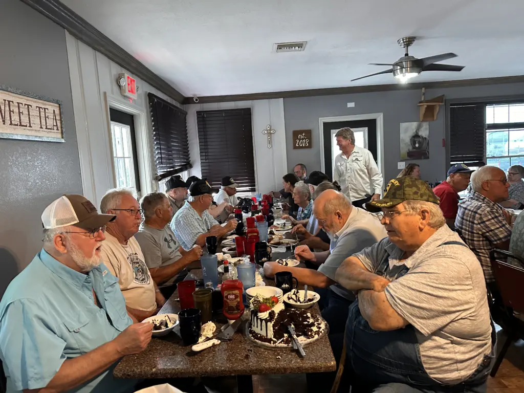 vets-breakfast-3-andrea-bruner-white-river-now