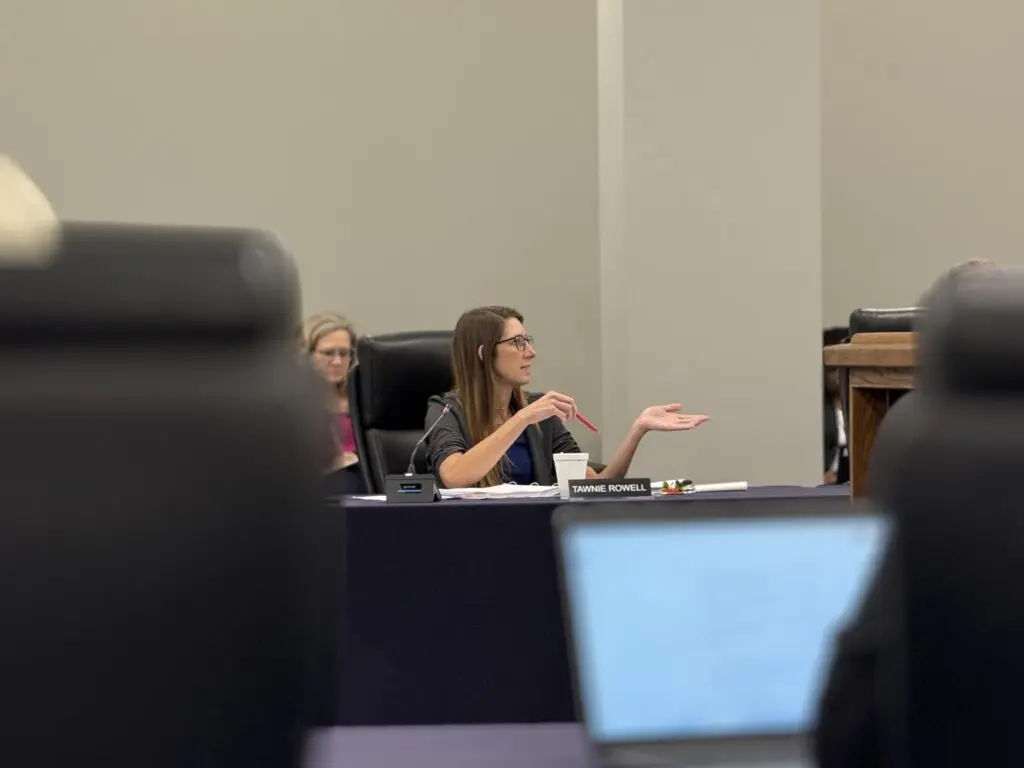 tawnie-rowell-ainsley-platt-arkansas-advocate