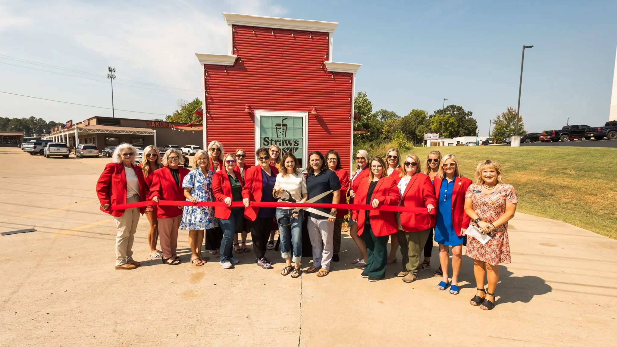 straws-ribbon-cutting-bacc