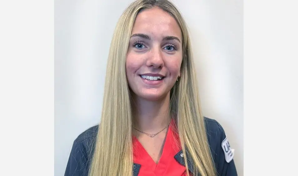 chloe-poston-uaccb-featured