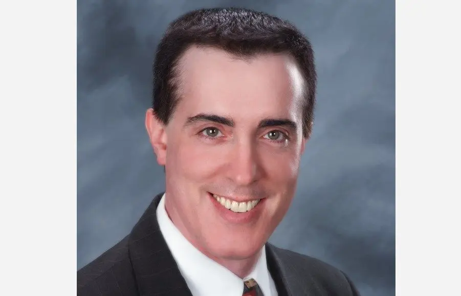 josh-silverstein-lyon-college