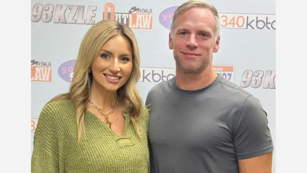 sydney-wood-james-gage-main-street-batesville