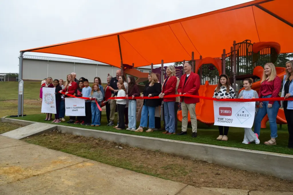 eagle-mountain-playground-4-eagle-mountain-elementary