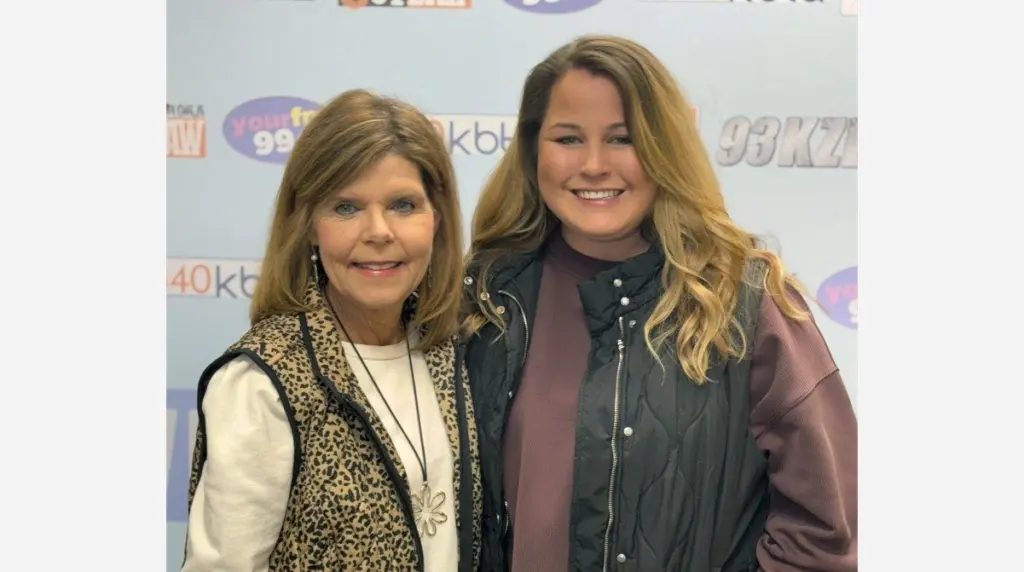 marilee-house-and-nicole-kallsnick