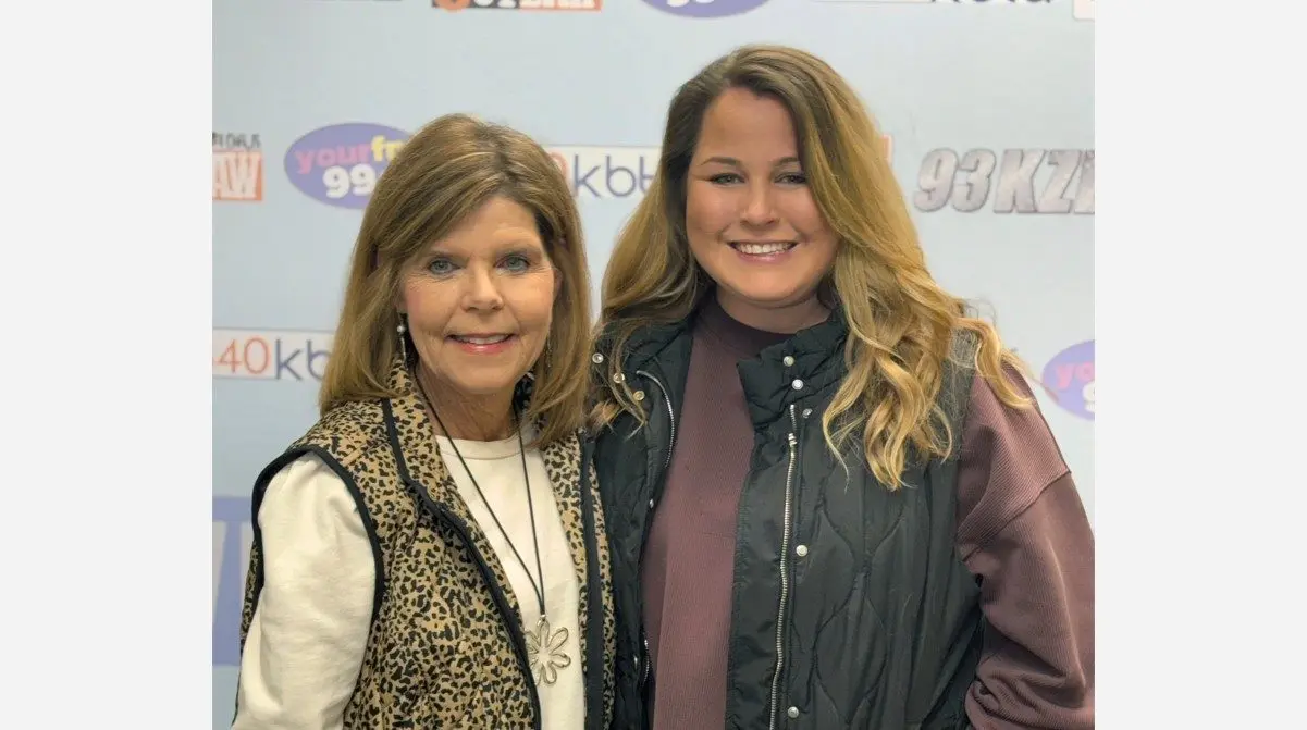 marilee-house-and-nicole-kallsnick