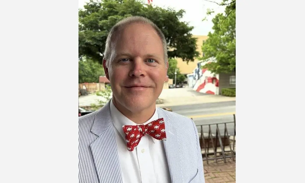 dr-john-c-davis-featured-lyon-college