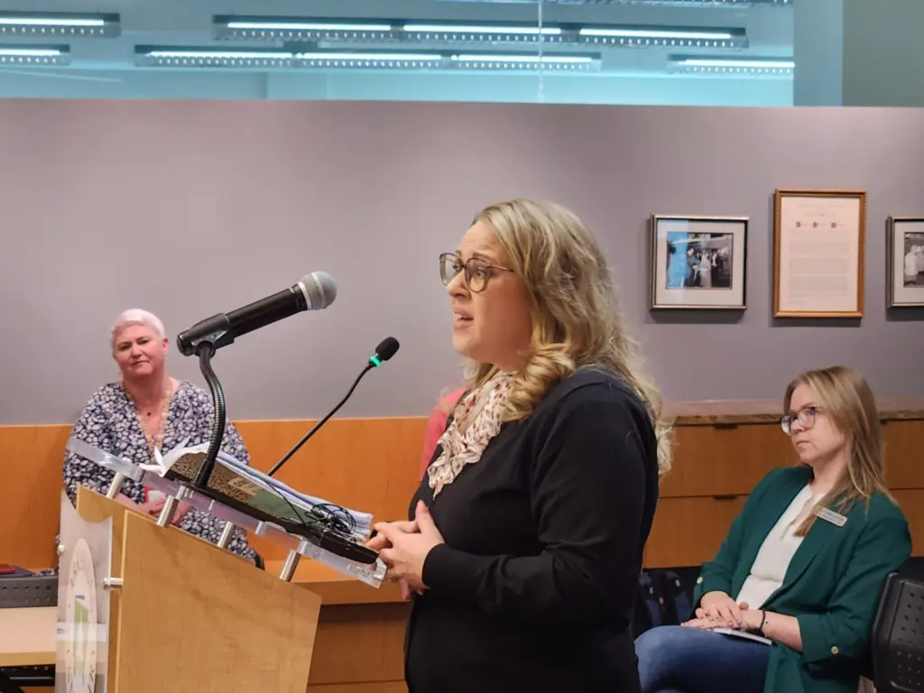 aslb-3-2-26-vrbin-arkansas-advocate