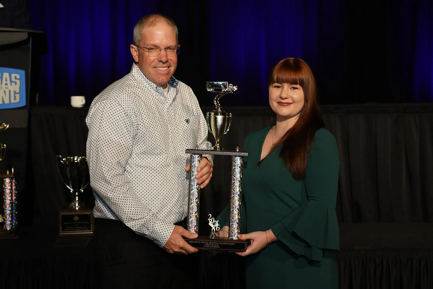 marcus-rush-of-walmart-transportation-trophy-presented-by-julia-taylor-brown-of-arkansas-trucking-association