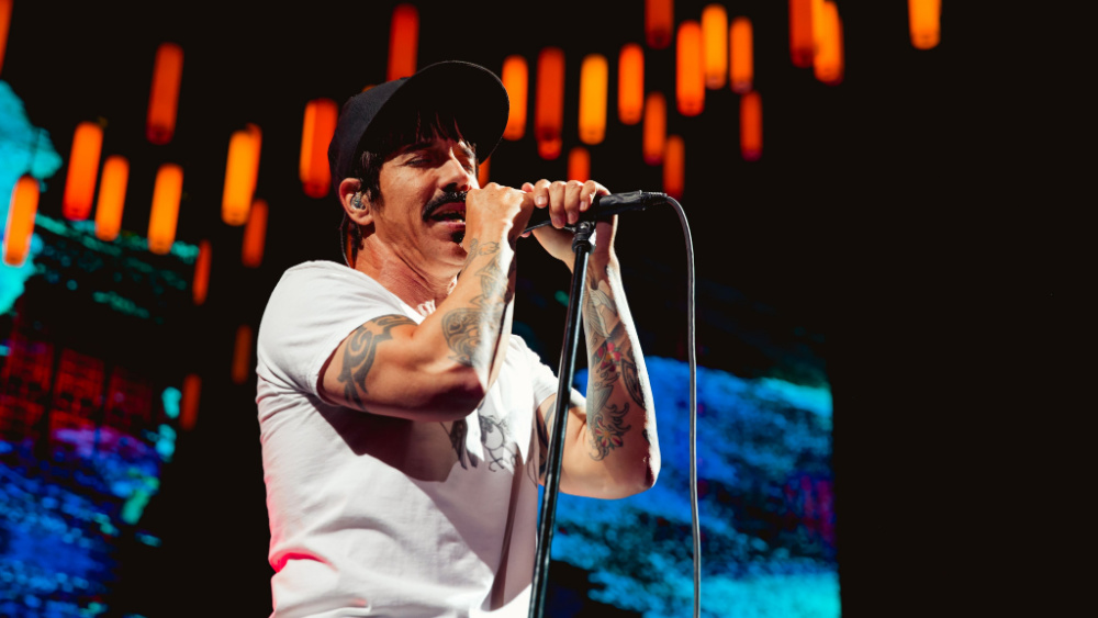 Red Hot Chili Peppers release Eddie Van Halen tribute song "Eddie