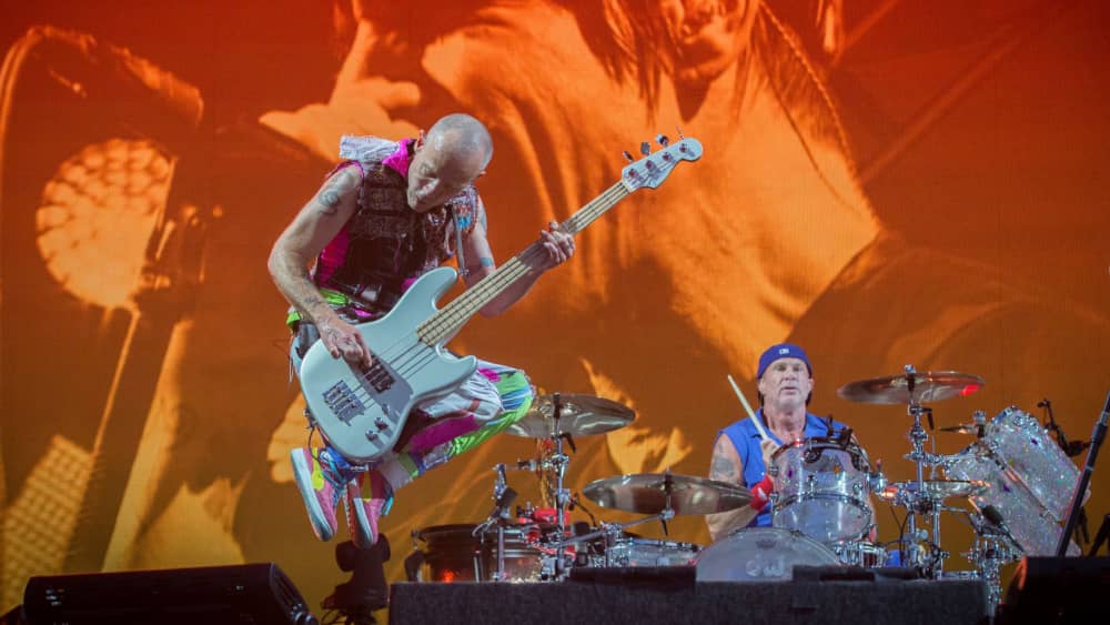 Red Hot Chili Peppers release B-Side "The Shape I'm Takin'" - Vimarsana News