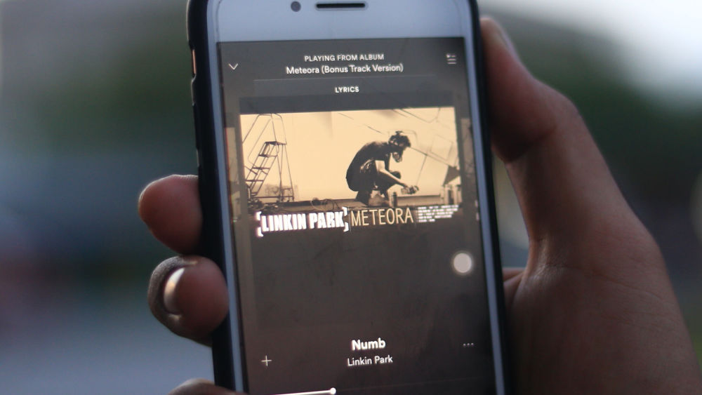 shutterstock_682589437348441