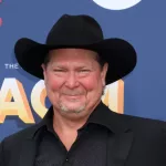 Tracy Lawrence donates over $250k from 18th Mission: Possible Turkey Fry and Benefit Concert
